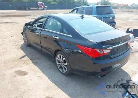 2013 Hyundai Sonata Limited 2.0T z USA, uszkodzony, nr VIN 5NPEC4AB0DH640738